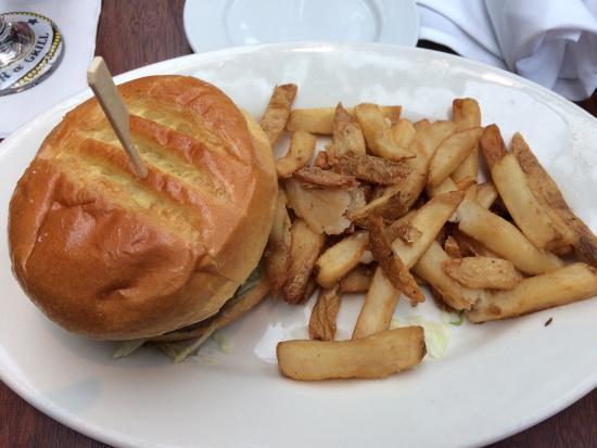 Joe's American Bar & Grill